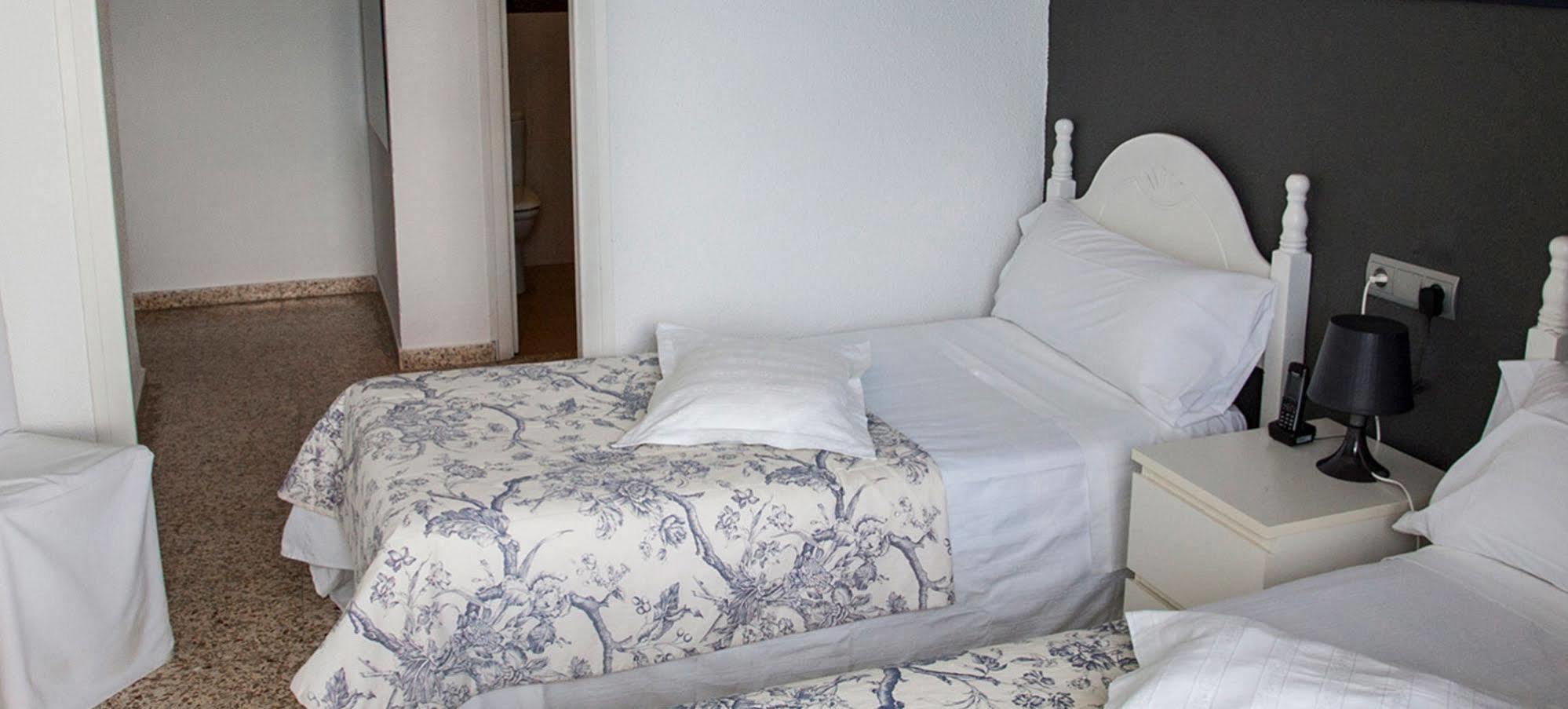 Hotel Ampolla Sol L'Ampolla Extérieur photo